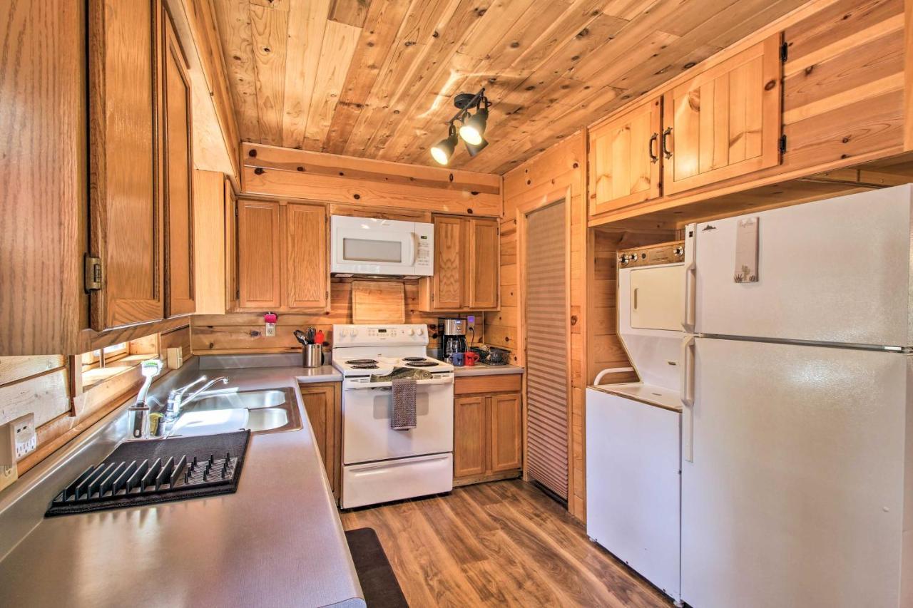 Pinetop-Lakeside Cabin With Deck Hike, Ski And Golf Exteriör bild